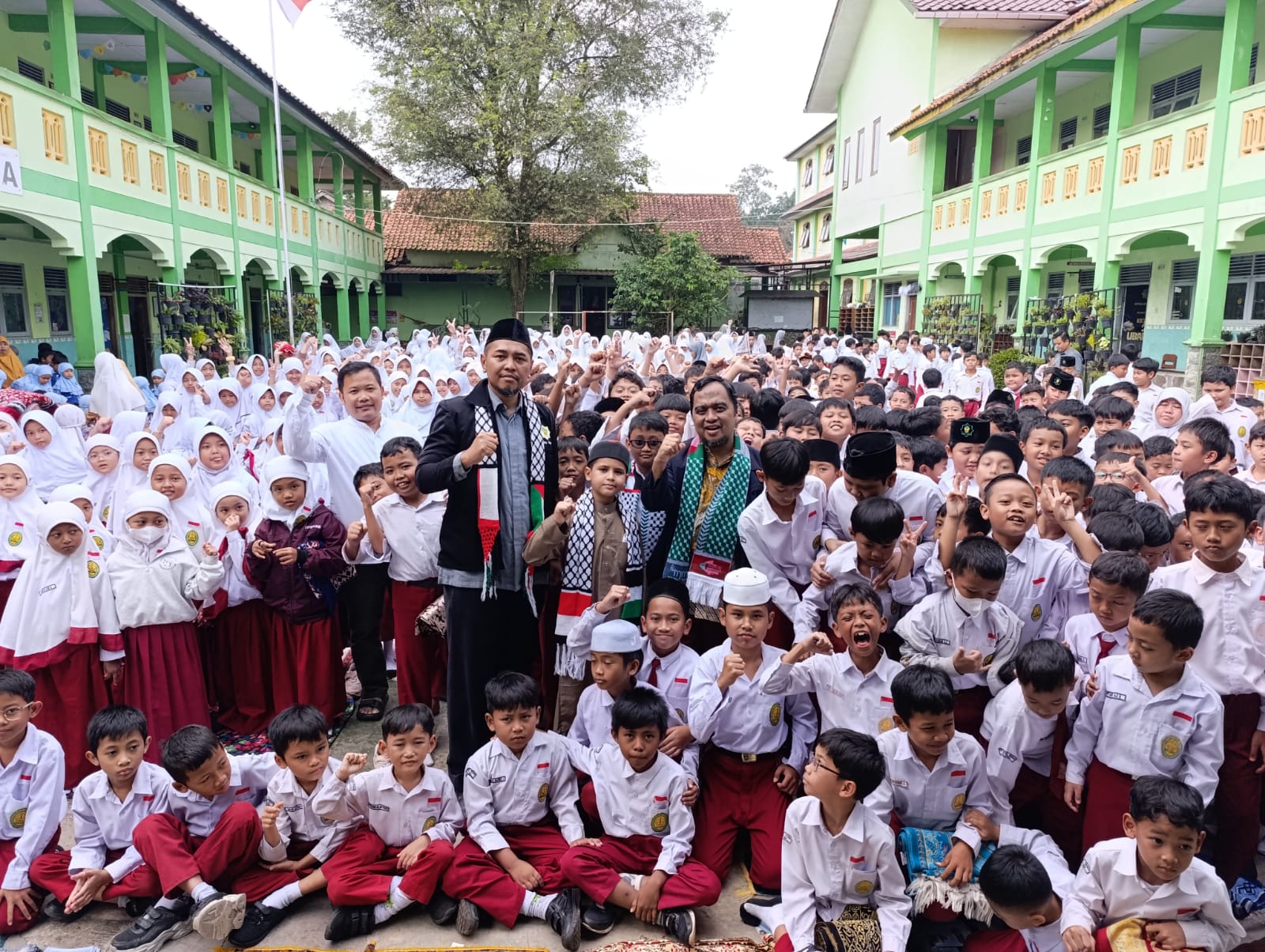 Safari Ramadan SDIT Nidaul Hikmah: Hadirkan Madji Al Masry, Tumbuhkan Empati untuk Palestina