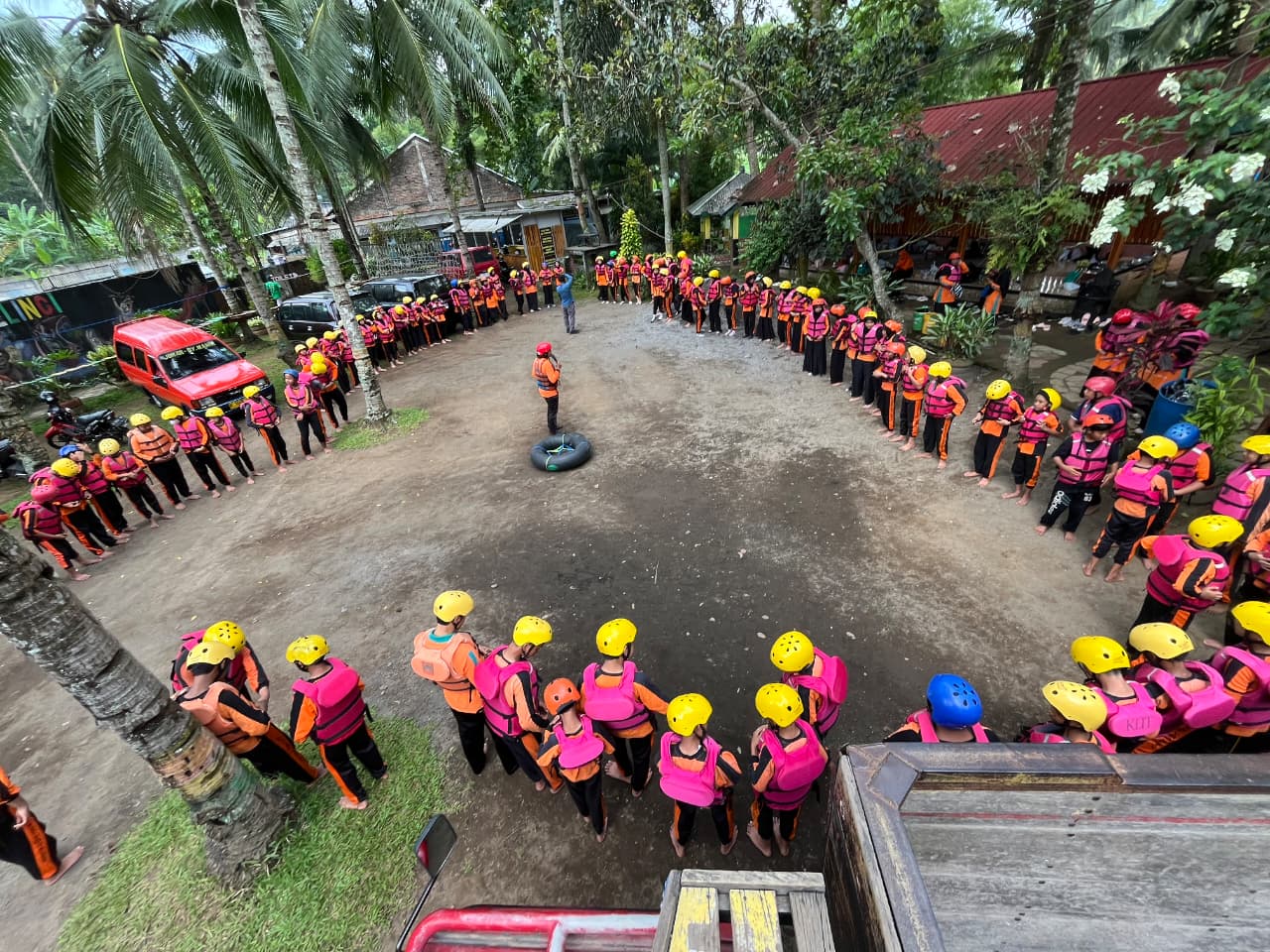 Outbond Ceria di Taman Kelinci